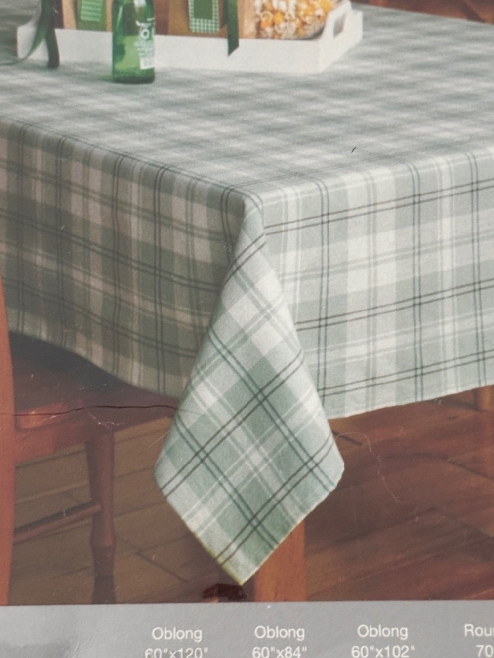 St Nicholas Green Plaid Cotton Tablecloth 60x102